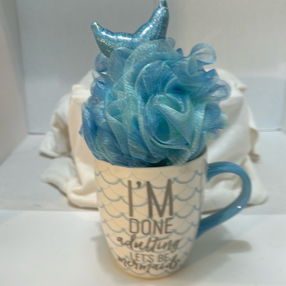 MUG BUNDLE “I’m done adulting let’s be mermaids” sponge w/tail St Ives body wash - Picture 3 of 16